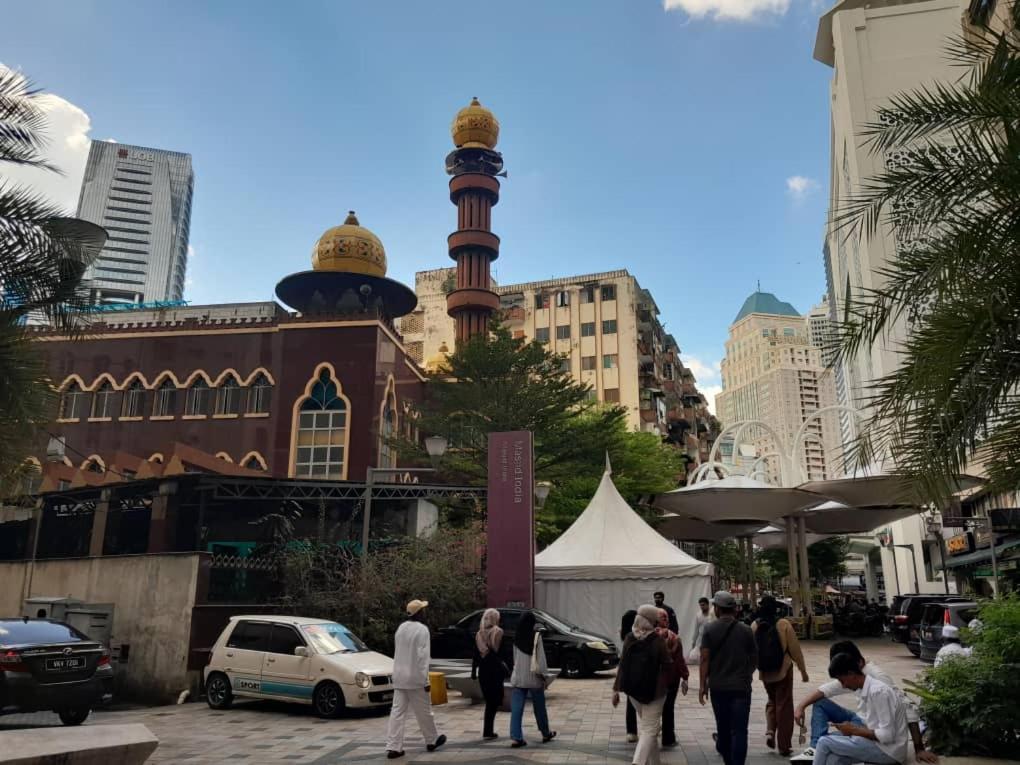 Apartment At Gmt Building Masjid India K L *