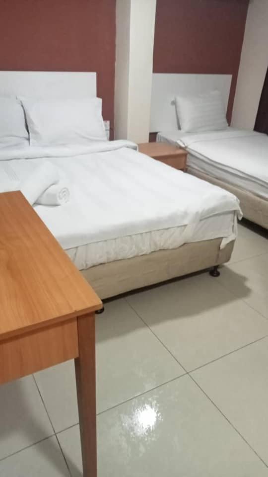 Apartment At Gmt Building Masjid India K L *