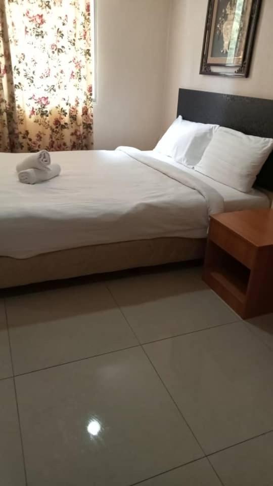 Apartment At Gmt Building Masjid India K L